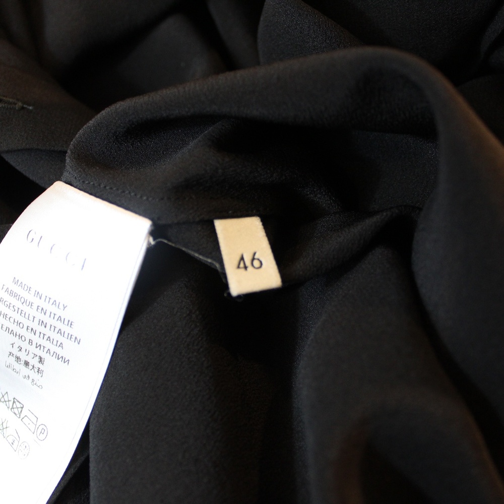 Gucci silk black blouse with ivory ruffle trim - Picture 8 of 8